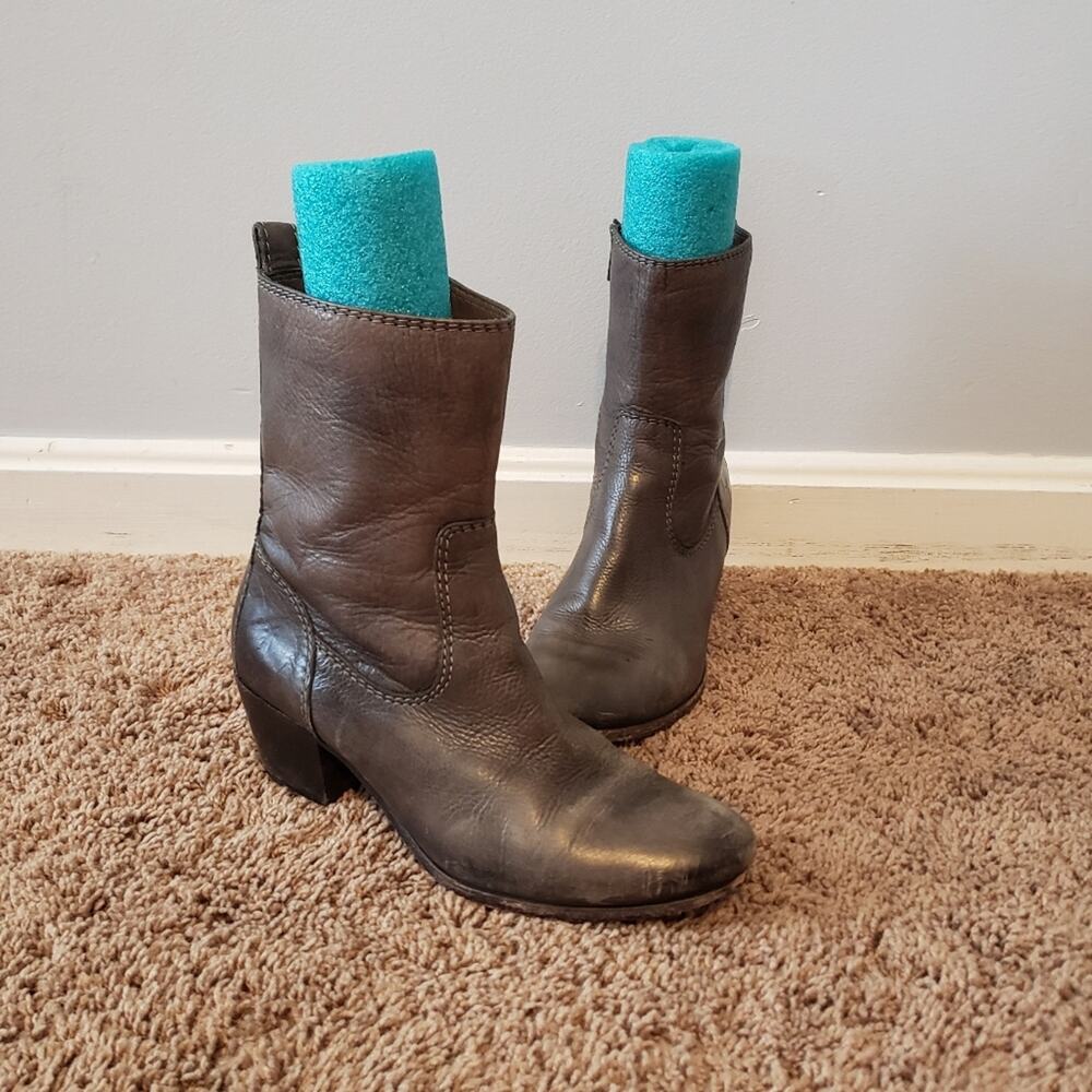 Frye Courtney short mid calf heeled boot leather grey 9